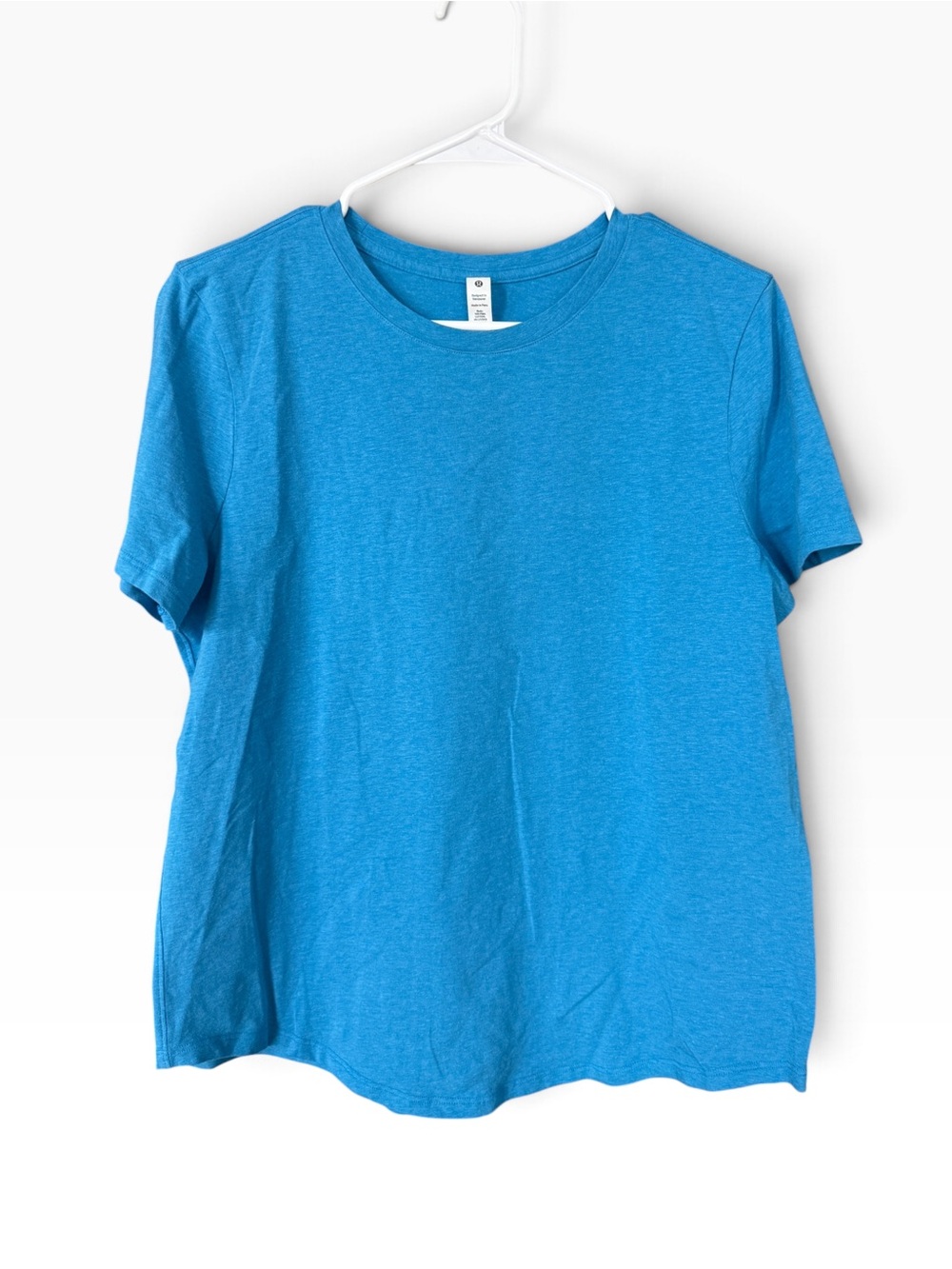 lululemon athletica Women’s Short Sleeve Tee — Bright Blue